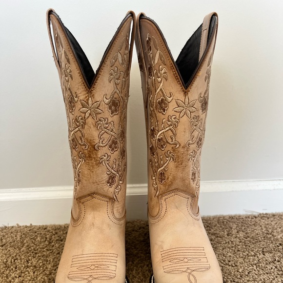 Cowgirl Boots - Picture 3 of 5